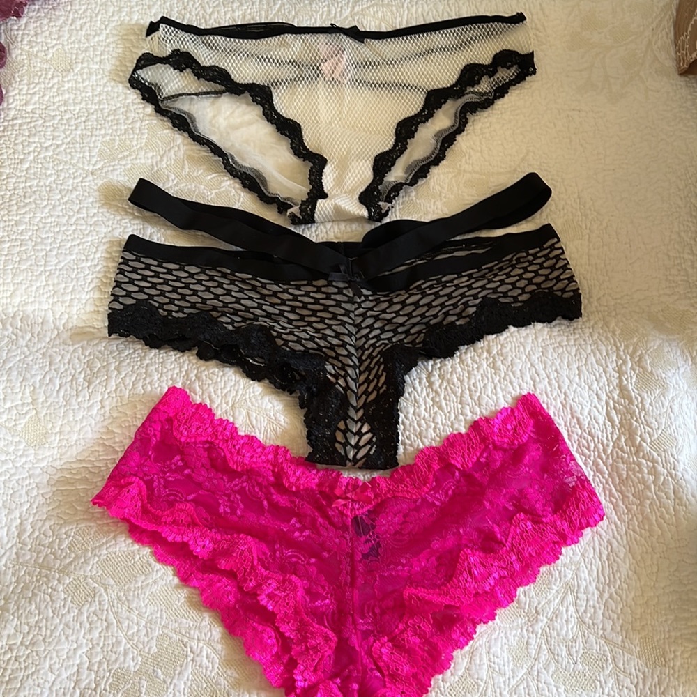 Victoria’s Secret Panties . Never worn with NO TAGS . Size L cheeky styles